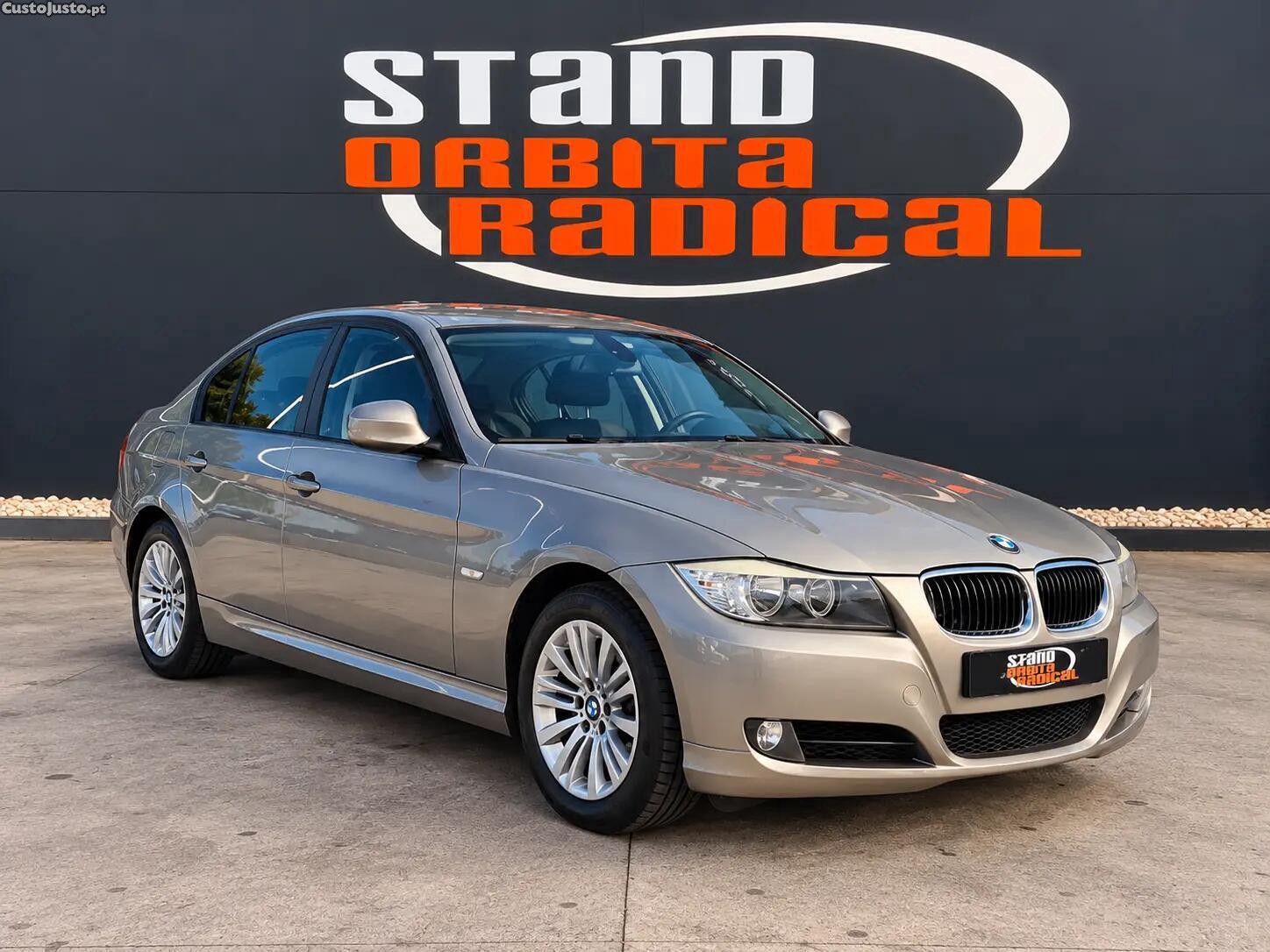 BMW 318 d Dynamic — photo 2