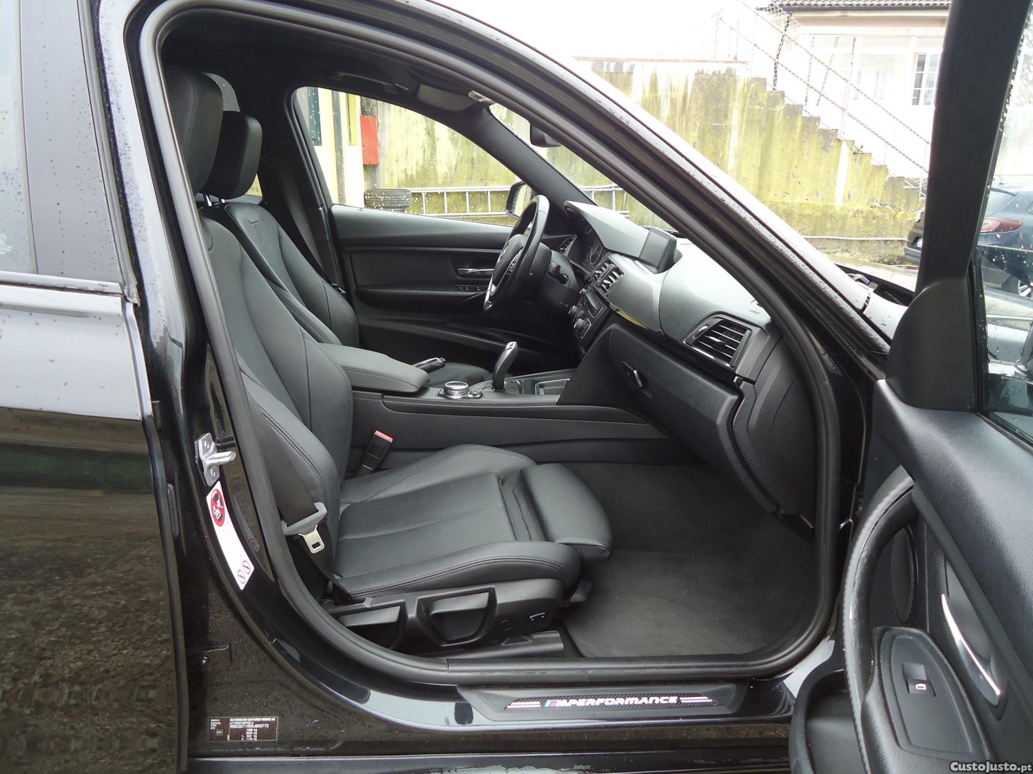 BMW 318 d Auto Pack M — fotografia 5