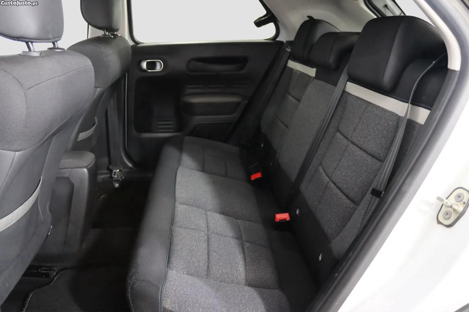 Citroën C4 e-THP Feel — fotografia 3