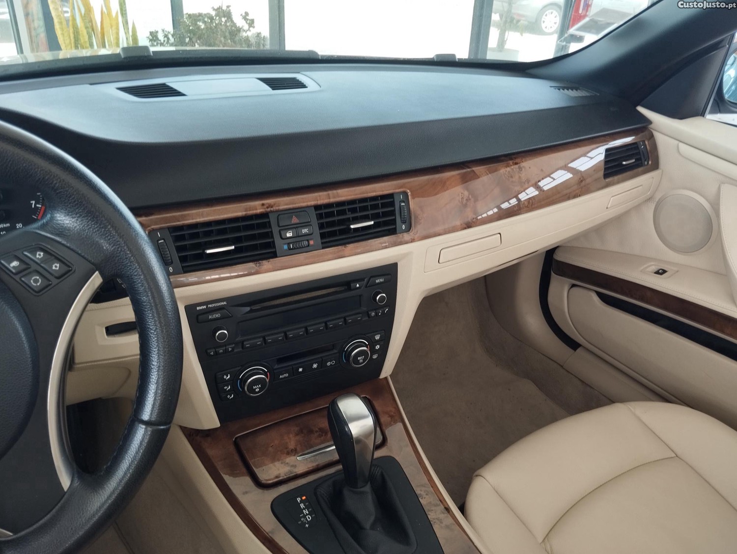 BMW 320 Cabriolet - 08 — photo 3
