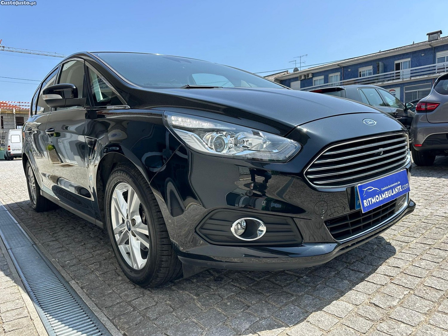 Ford S-Max 2.0 TDCi Titanium — fotografia 11