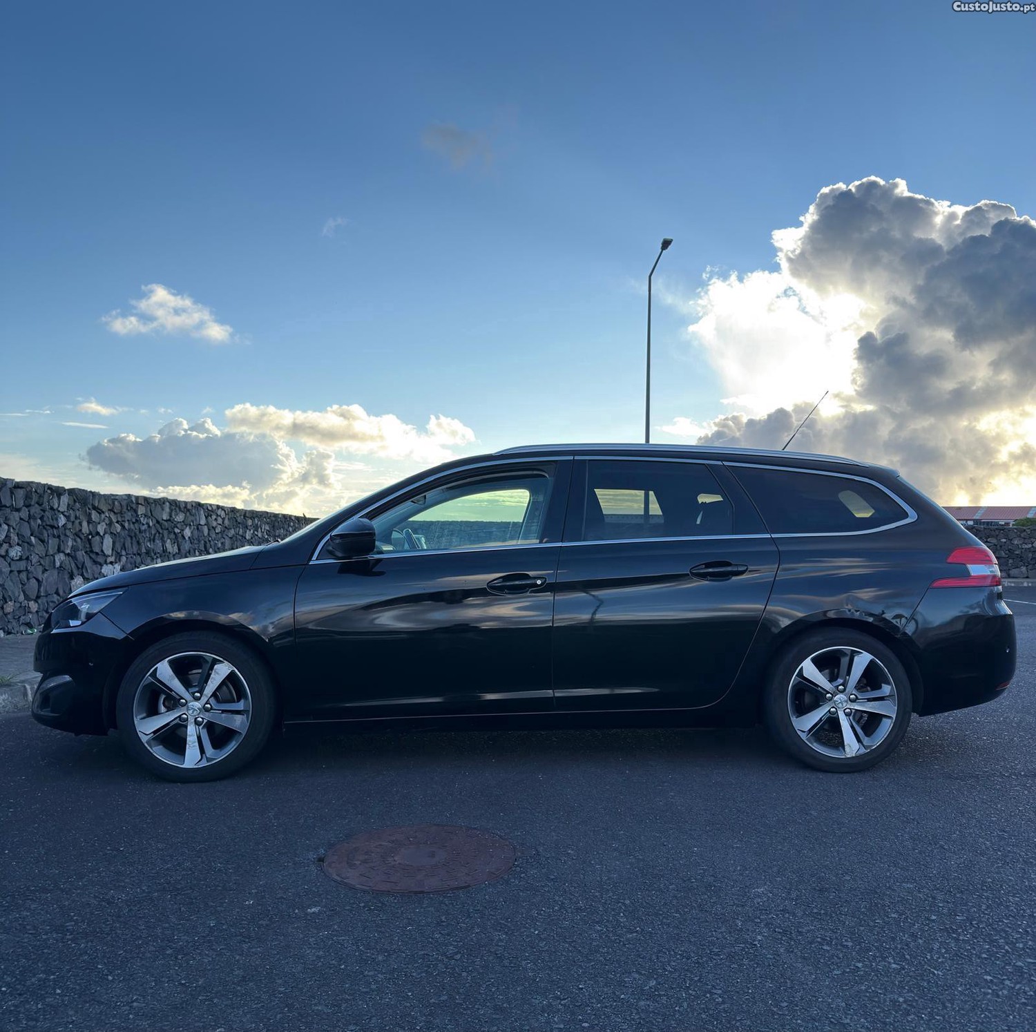 Peugeot 308 SW — photo 3