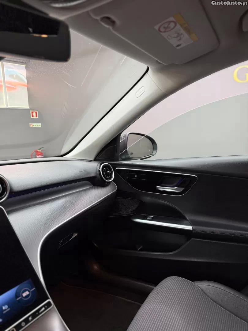 Mercedes-Benz C 300 E avantgarde — fotografia 13