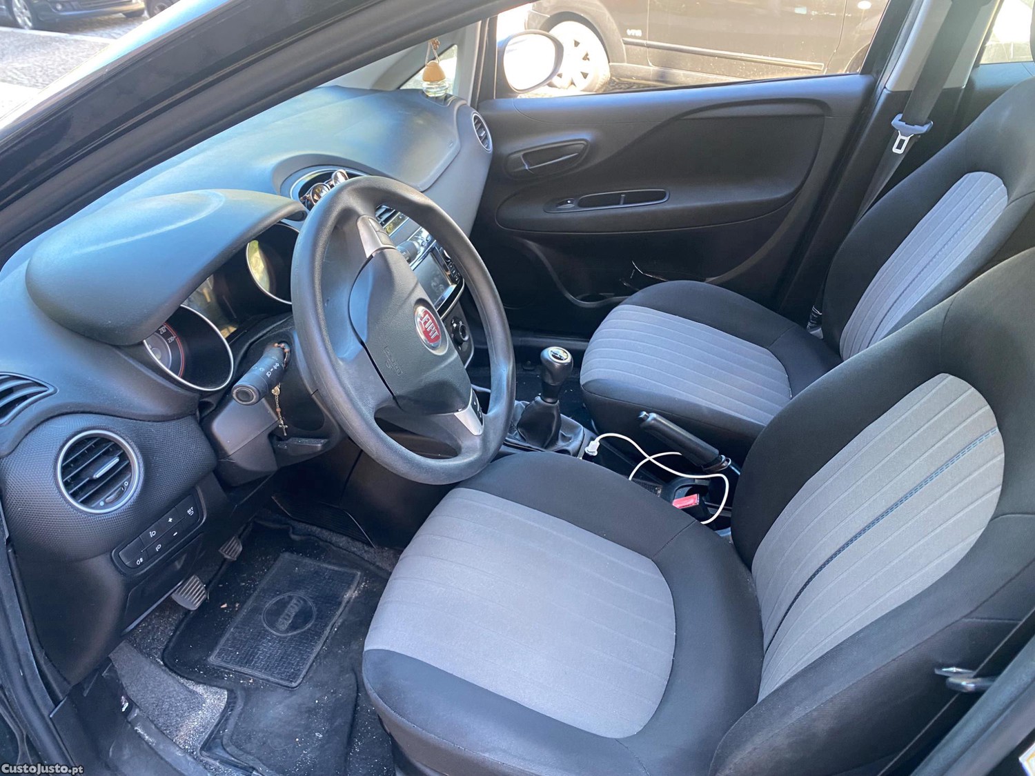 Fiat Punto 1.3 Cdti - 17 — photo 3