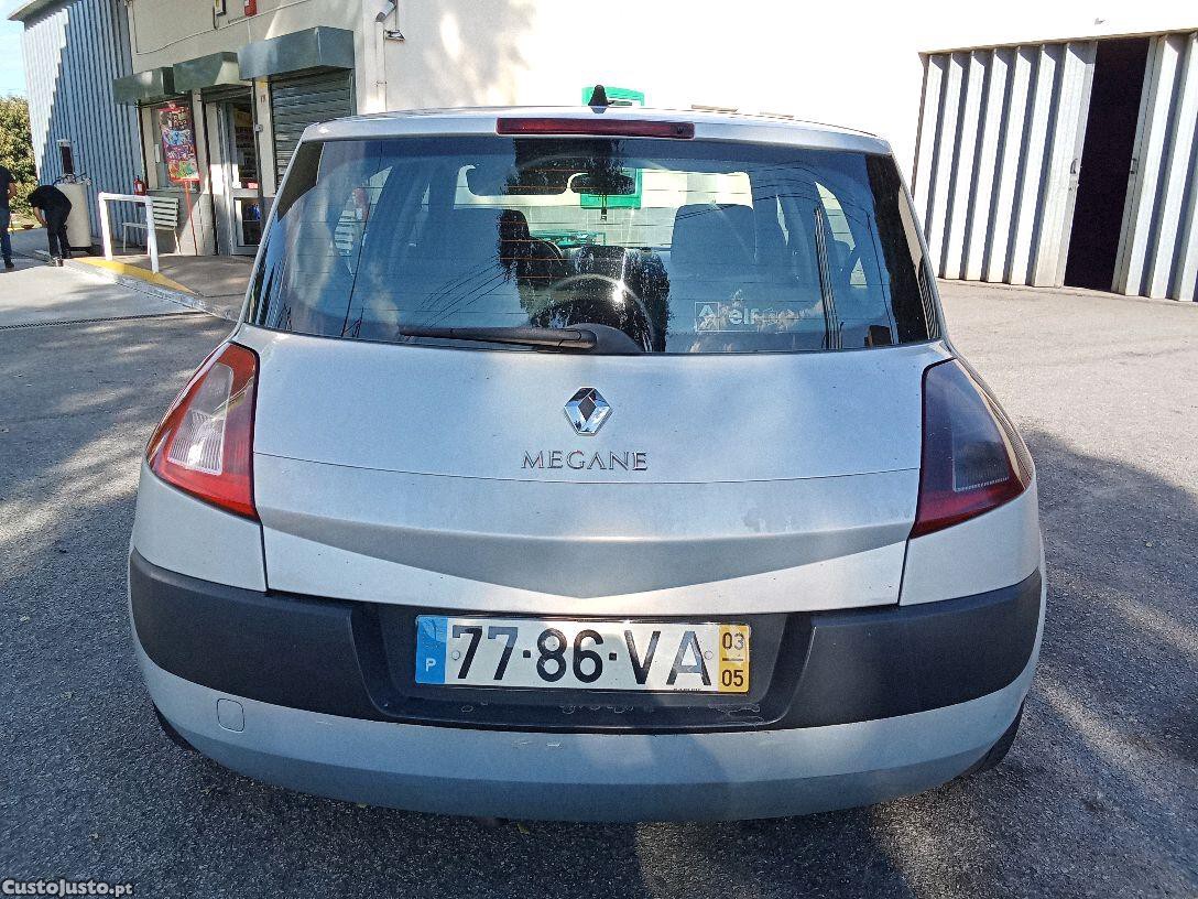 Renault Mégane 1.5dci 5 lugares — photo 5