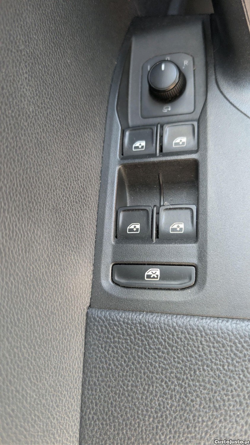 SEAT Arona XCELLENCE — fotografia 4