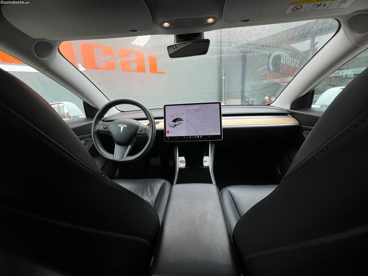 Tesla Model 3 Standard RWD Plus — fotografia 5