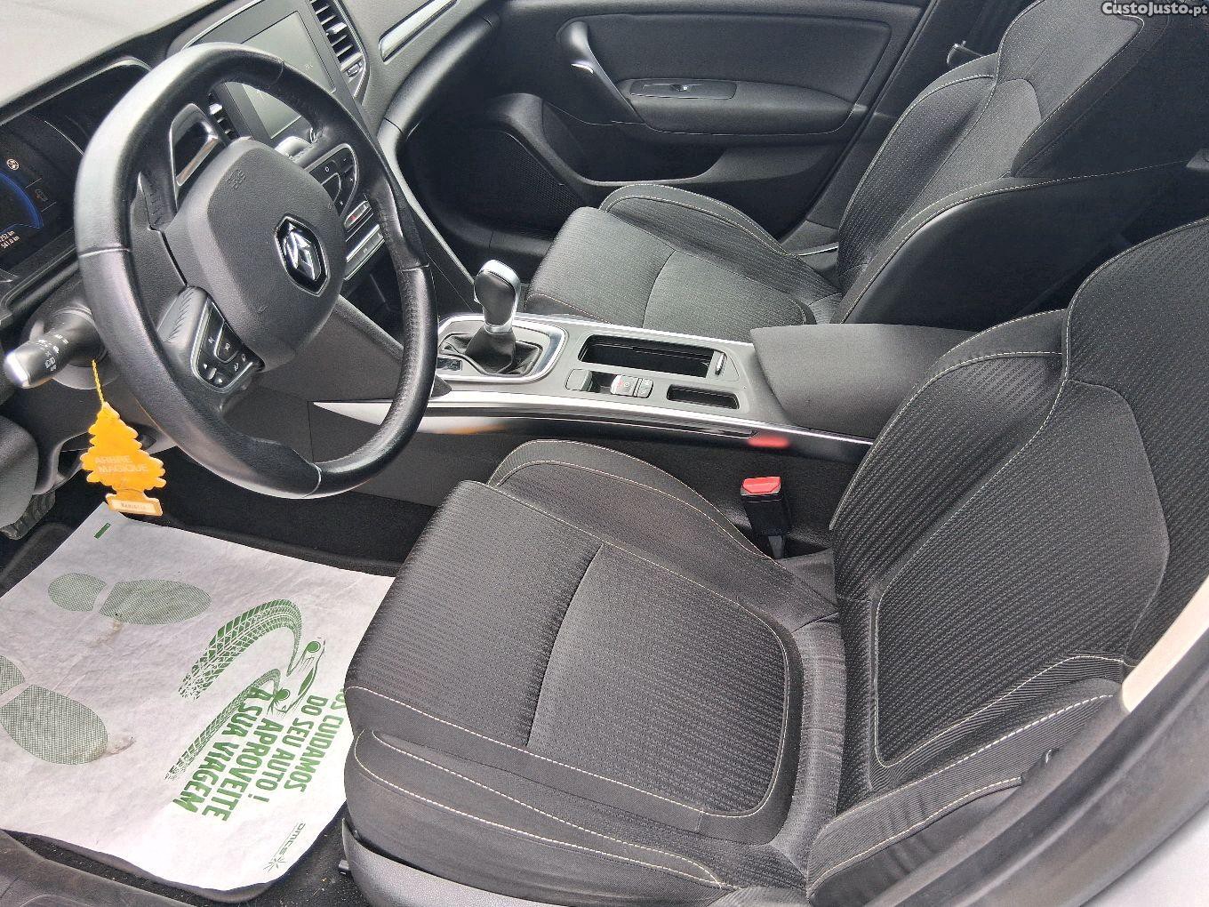 Renault Mégane energy zen — fotografia 5
