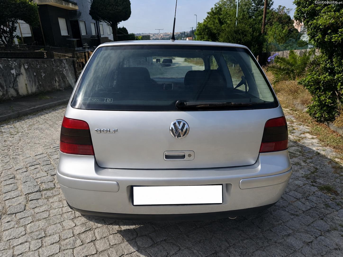 Volkswagen Golf 1.4 16v Versão 25 Anos — fotografia 8