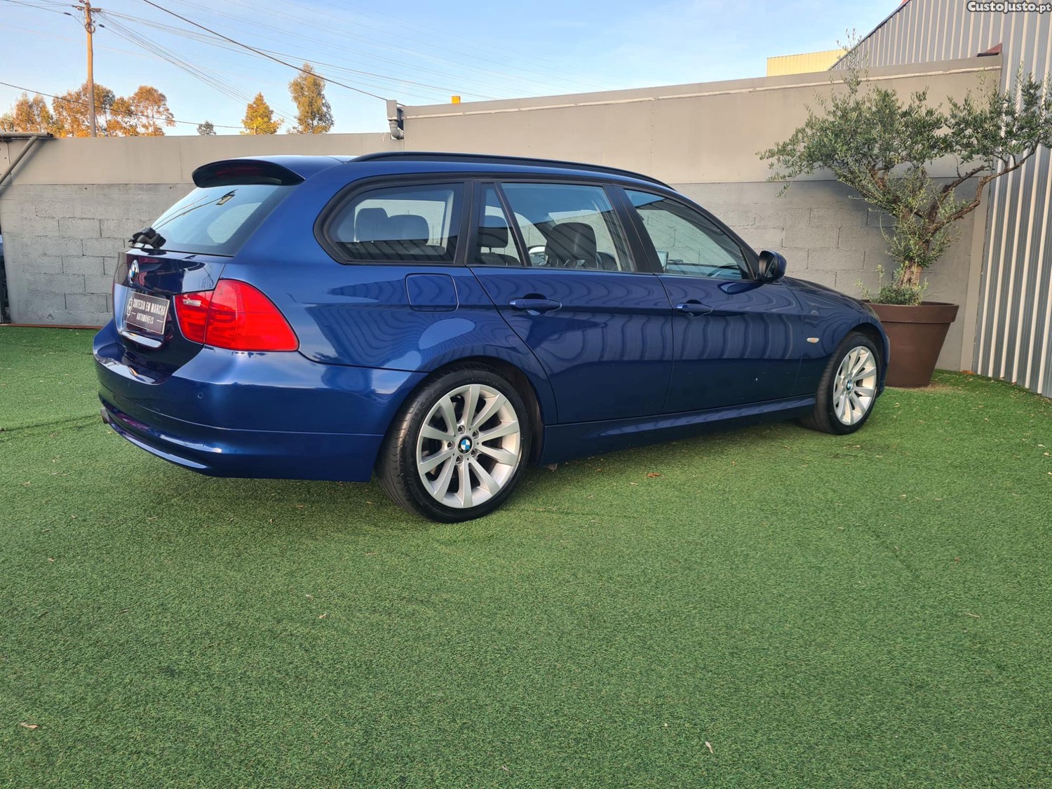 BMW 320 d Touring Sport LCI - 10 — photo 4