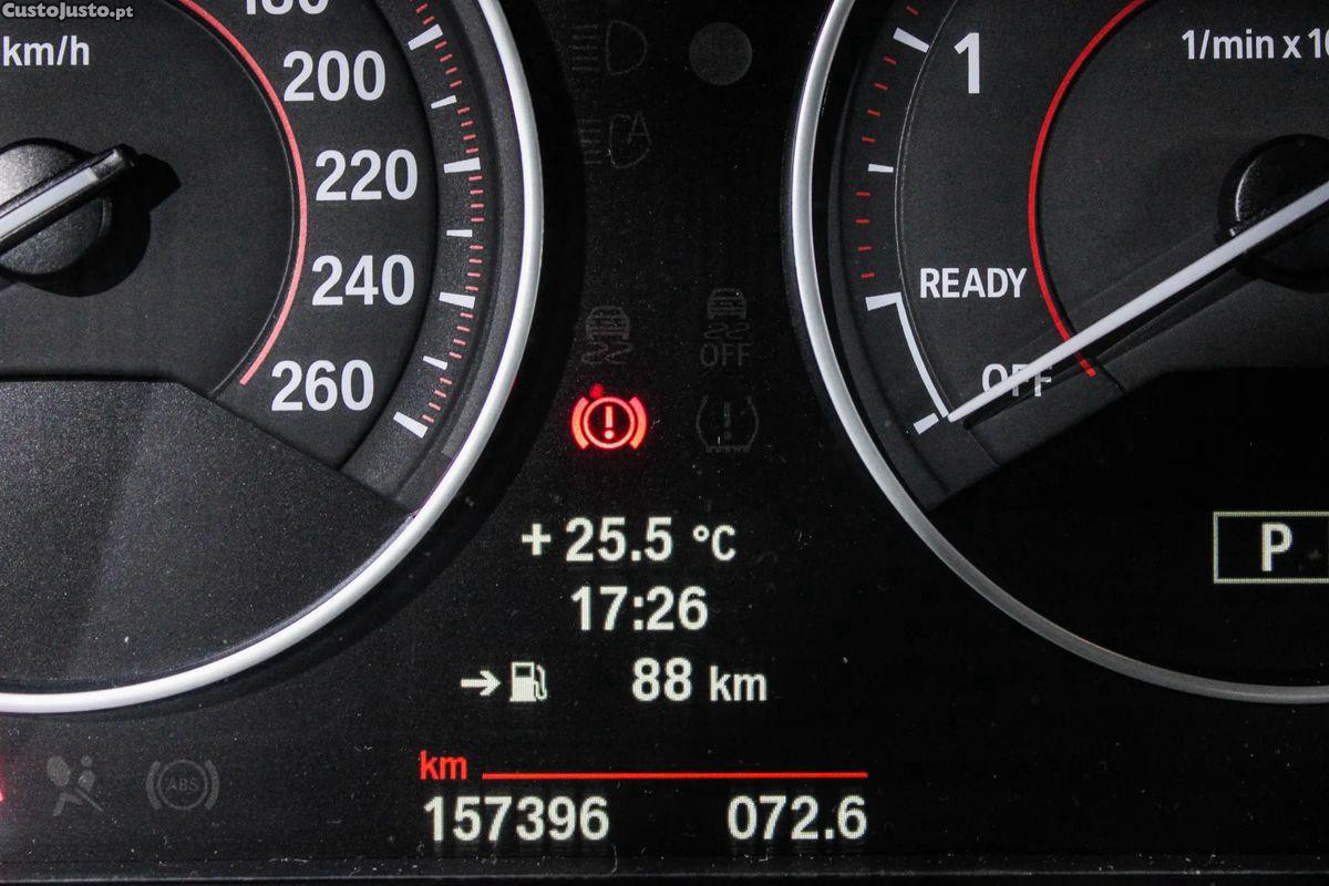 BMW 318 d Auto Line Sport — fotografia 5
