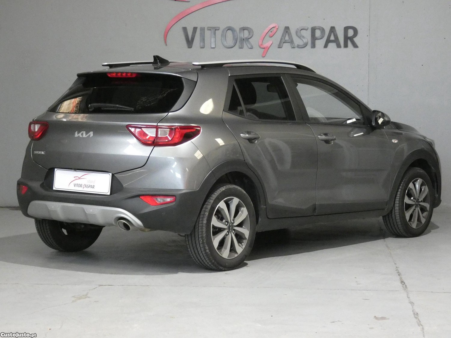 Kia Stonic 1.2 Dynamic — fotografia 12