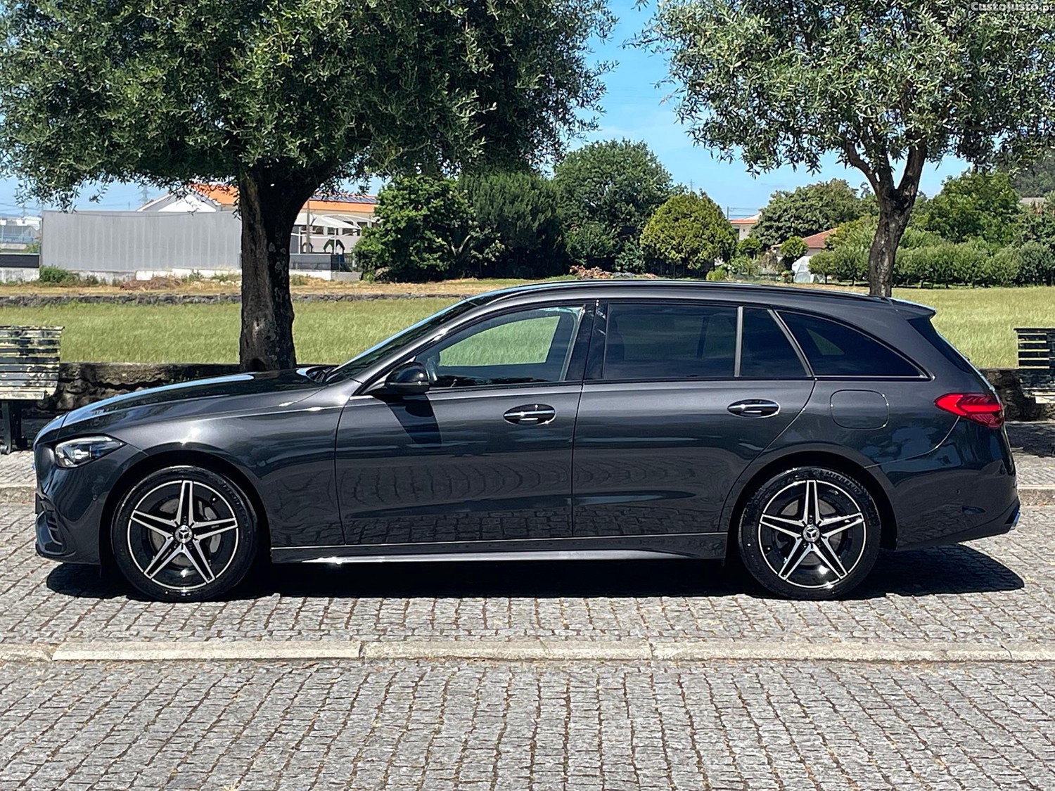 Mercedes-Benz C 300 de T 9G-TRONIC AMG Line — fotografia 10