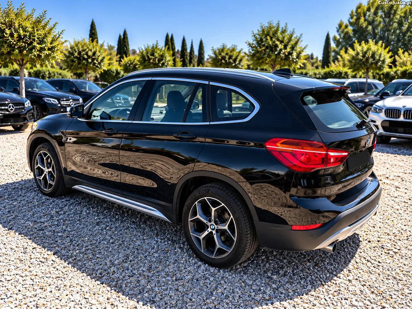 BMW X1 18 d sDrive Auto xLine — photo 4