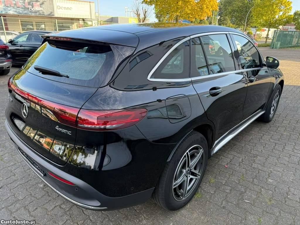 Mercedes-Benz EQC 400 400 4Matic AMG Line - 22 — photo 2