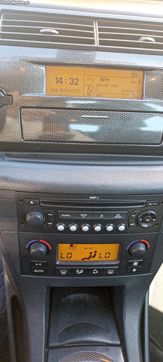 Citroën C4 1.6 Diesel-Impecável Nada a fazer-Oportunidade! — fotografia 6