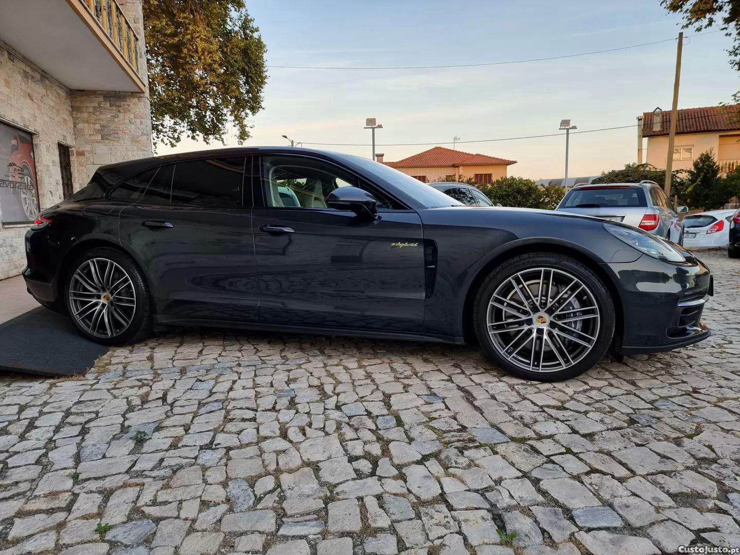Porsche Panamera 4 e-hybrid — photo 5