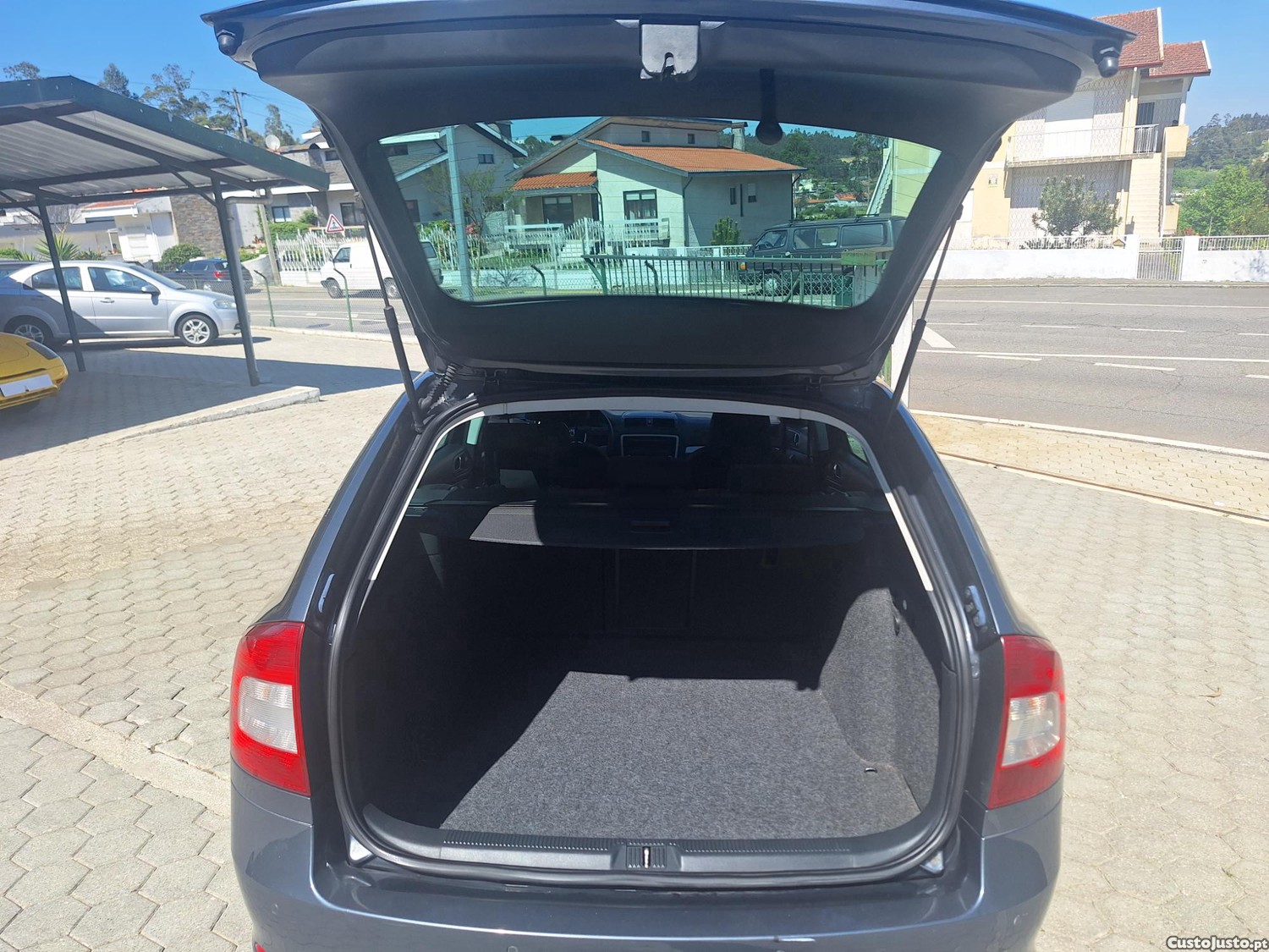 Skoda Octavia Break 1.6 TDI Greenline — fotografia 9