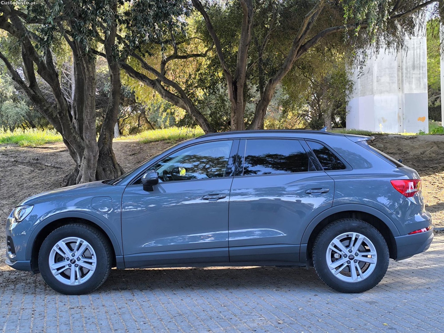 Audi Q3 45 TFSIe S tronic S line - 21 — photo 2
