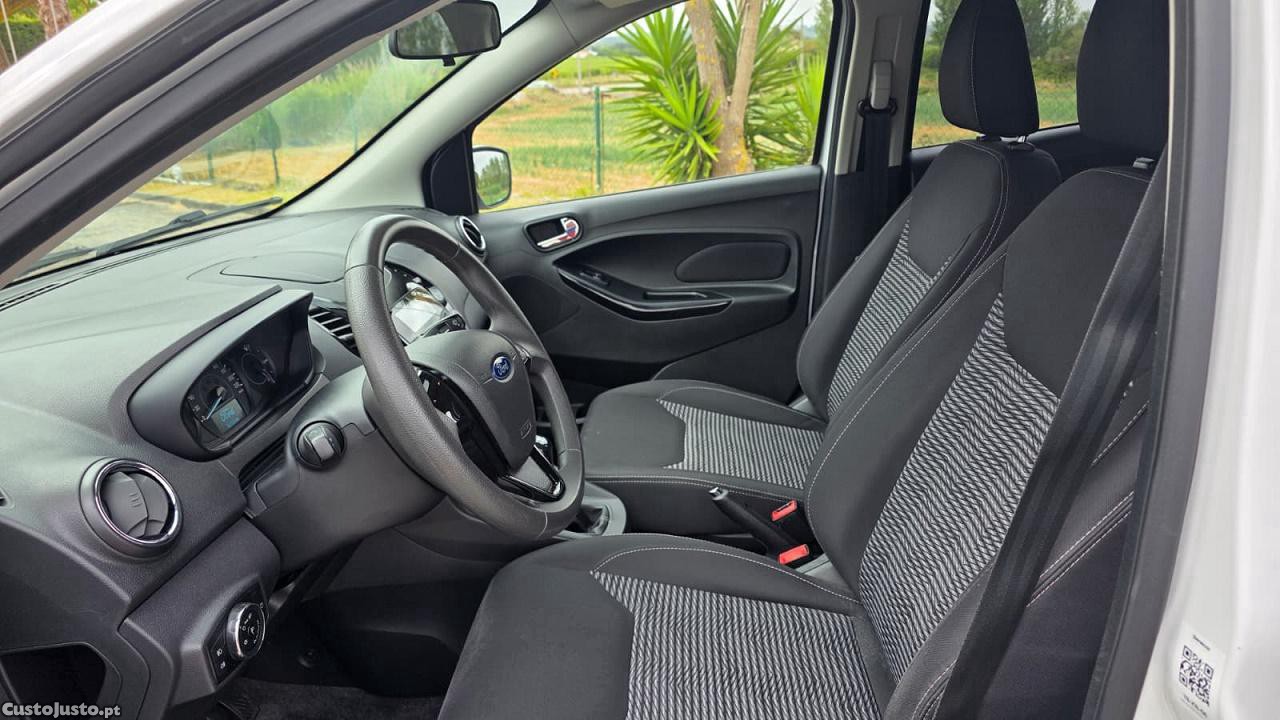 Ford KA +1.19TI VCT 85 CV C/GARANTIA — fotografia 3
