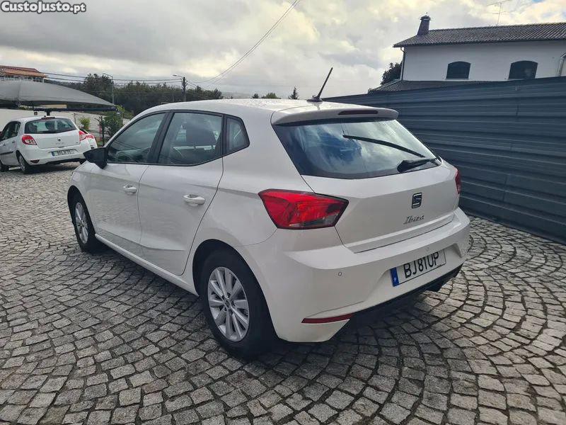 SEAT Ibiza 1.0 tsi style dsg — fotografia 22