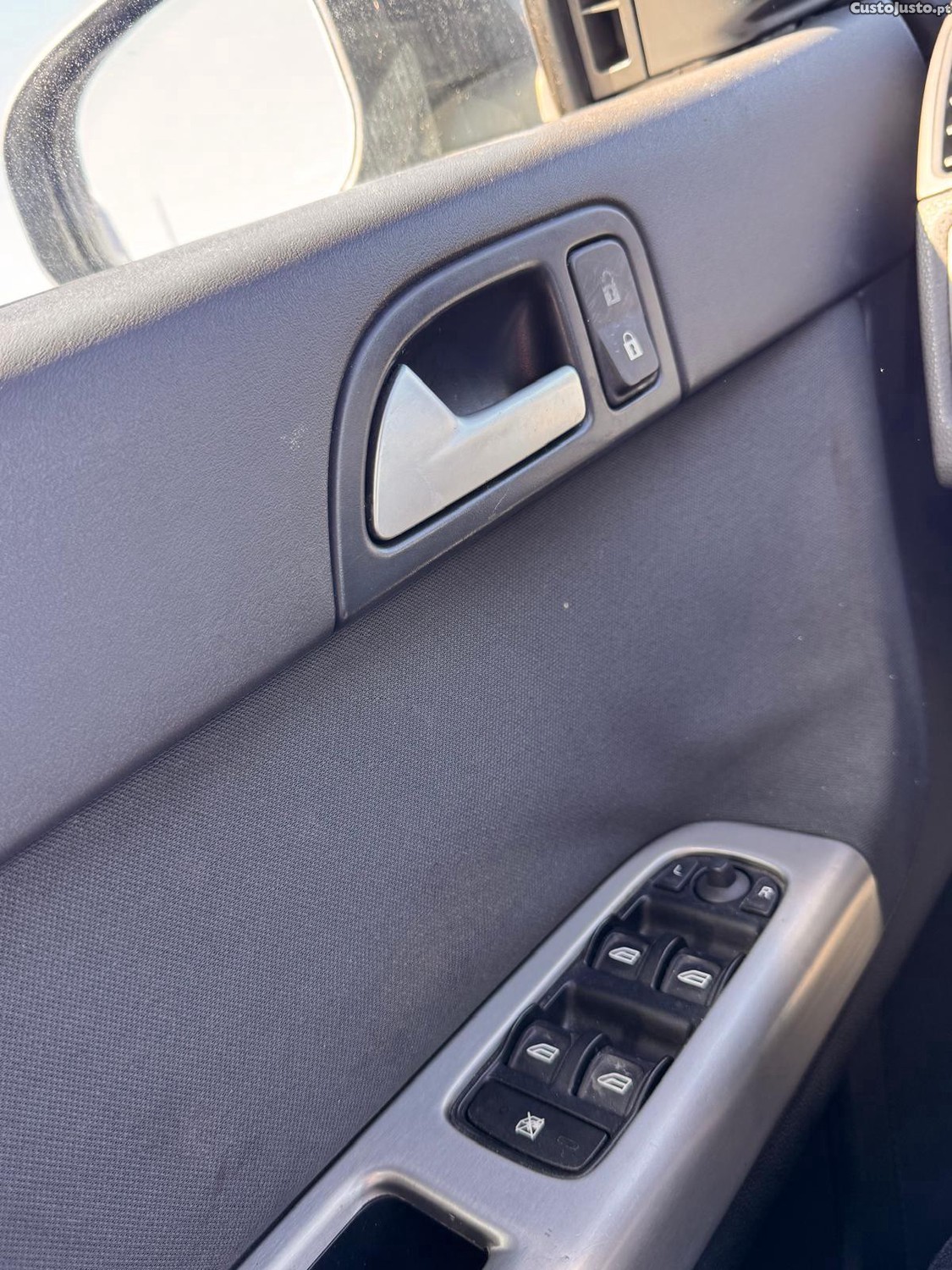 Volvo V50 Momentum — photo 5