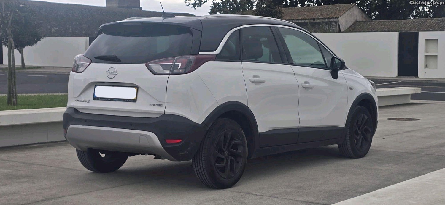 Opel Crossland X SUV - 17 — photo 4