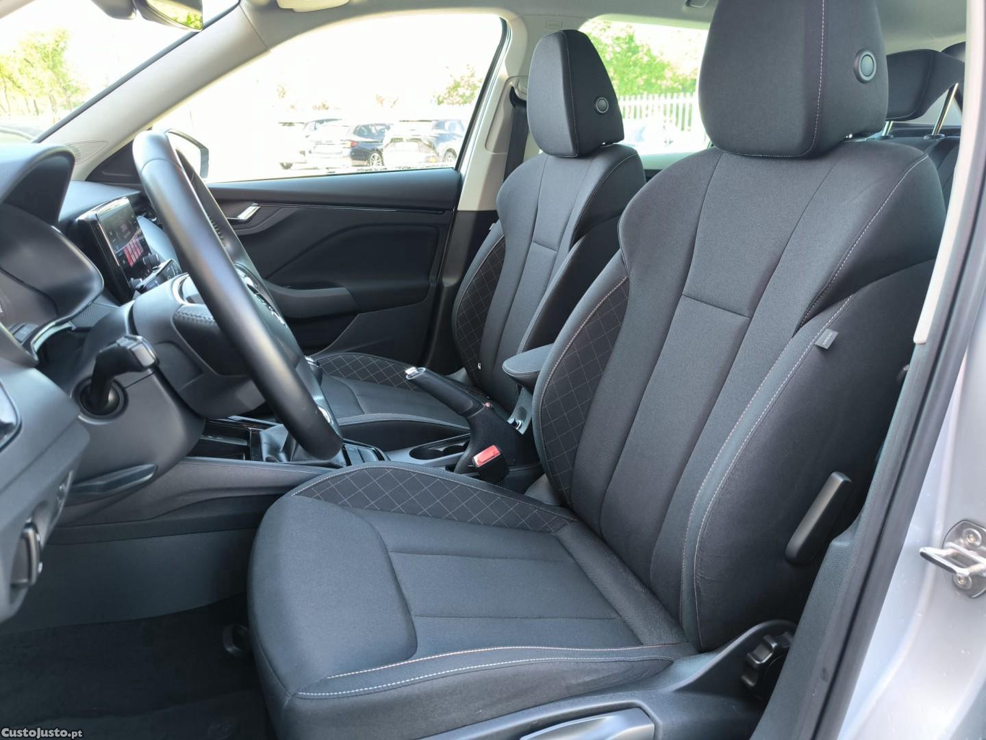 Skoda Kamiq 1.0 TSI — fotografia 8