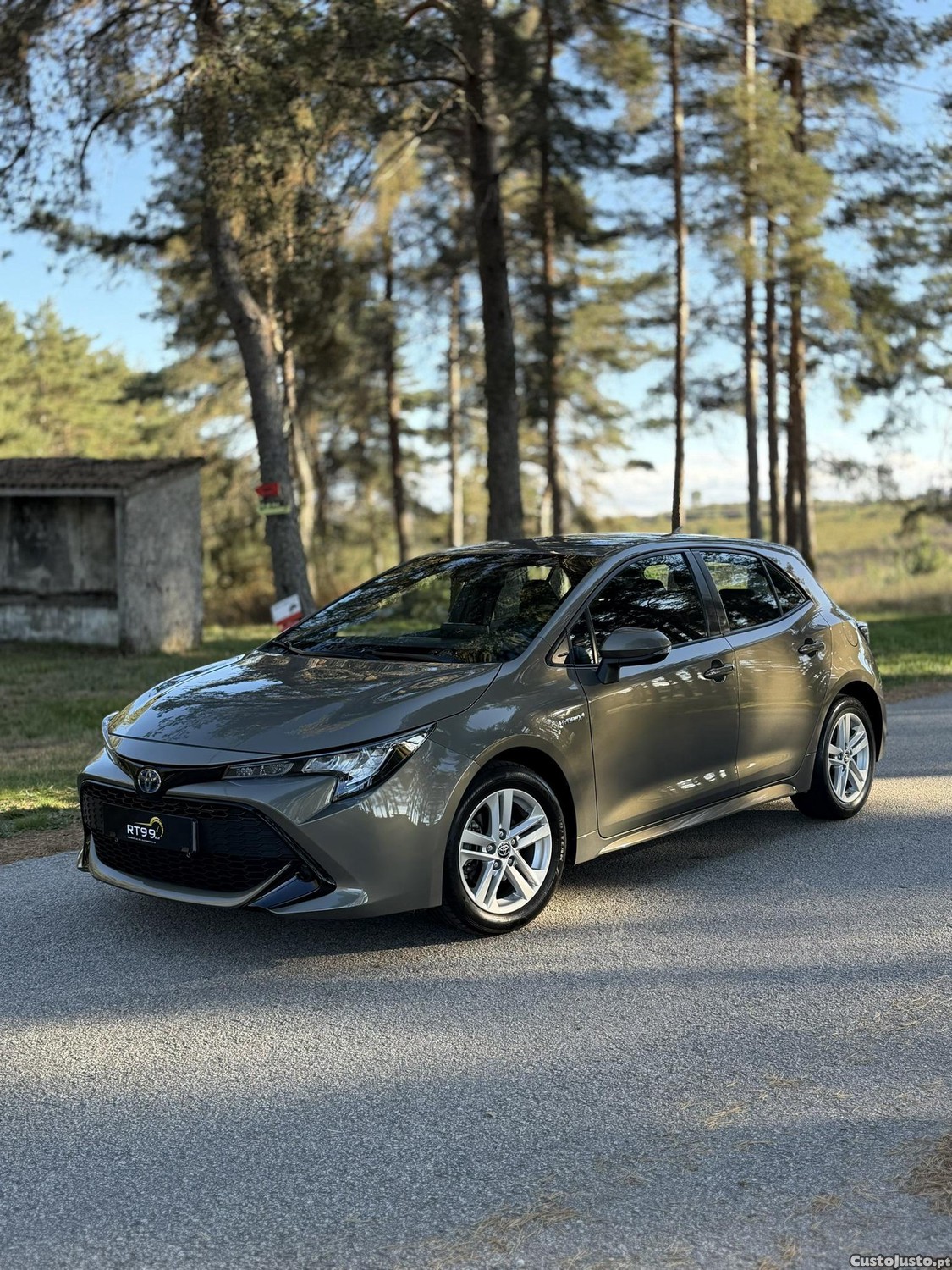Toyota Corolla 1.8 HYBRID | COMFORT | IVA DEDUTIVEL - 20 — photo 2
