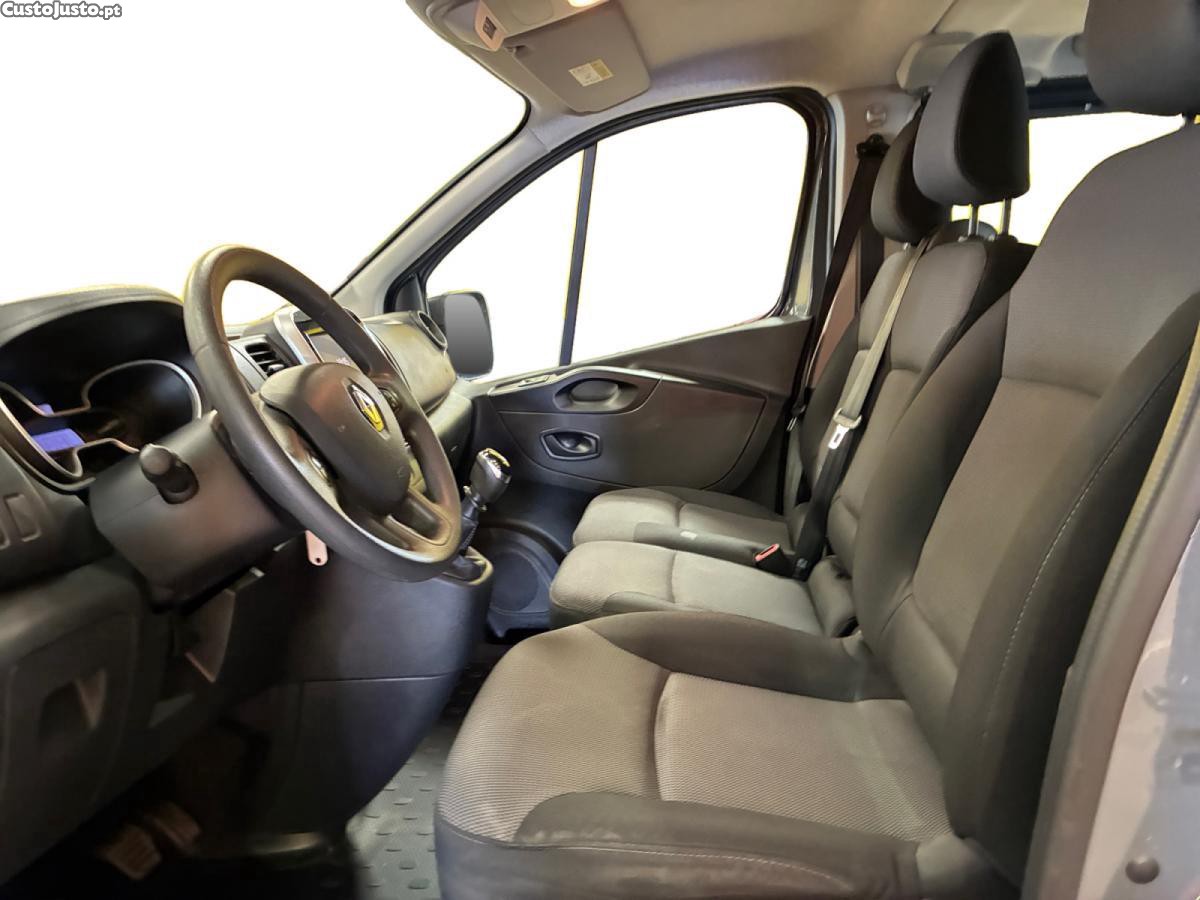 Renault Trafic Combi 2.0 Blue dCi L2 Zen — photo 3