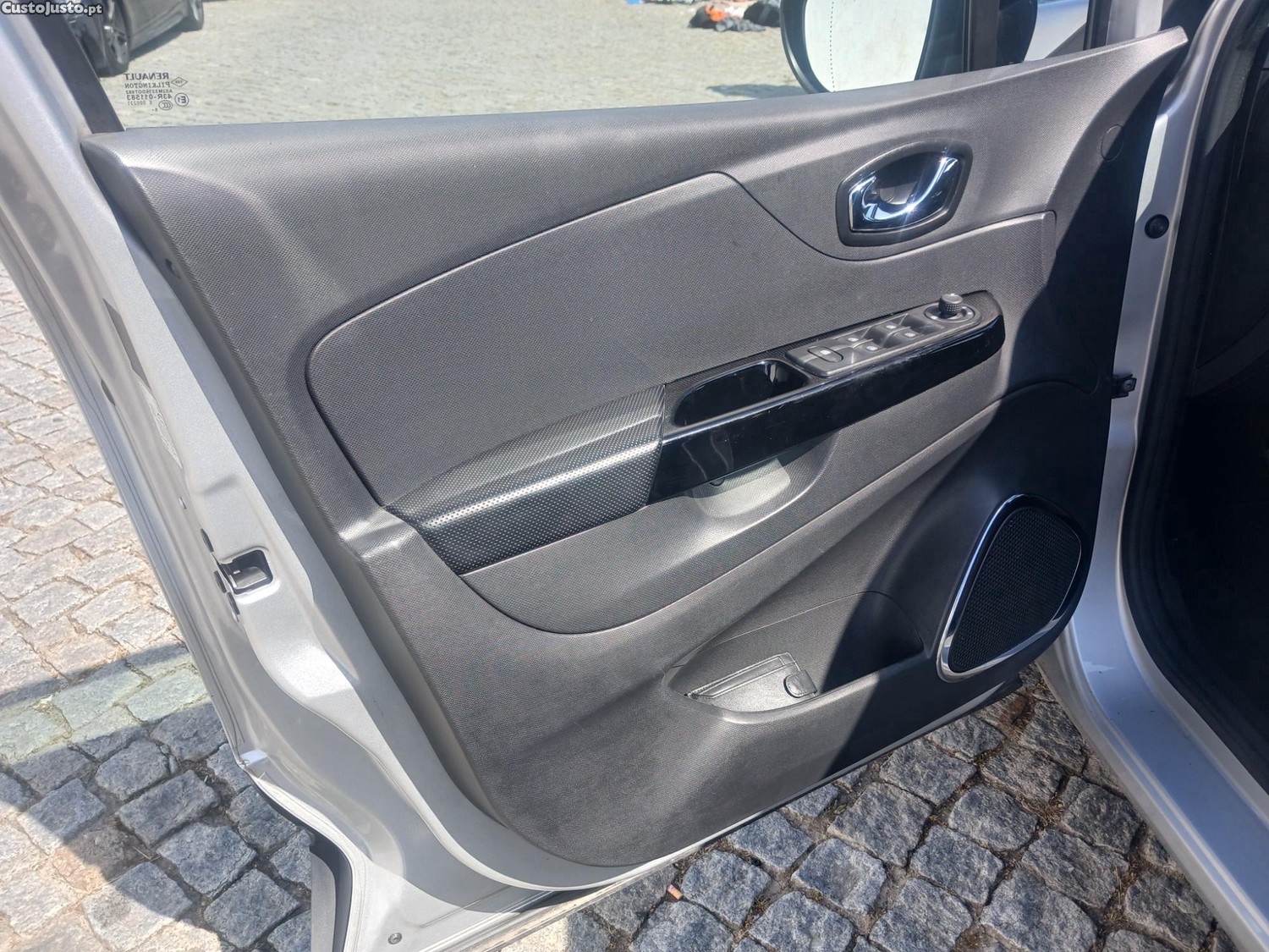 Renault Captur 1.5dci exclusive 110cv — fotografia 6