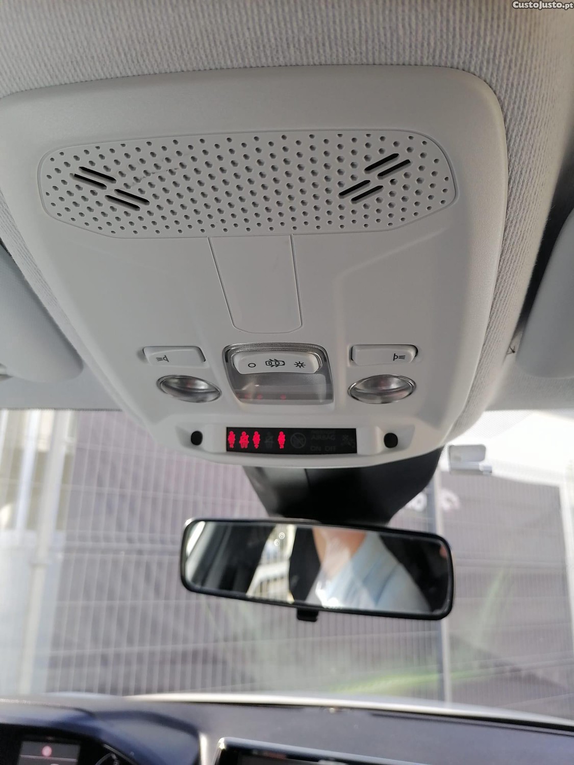 Peugeot 208 Active Pack - 22 — photo 2