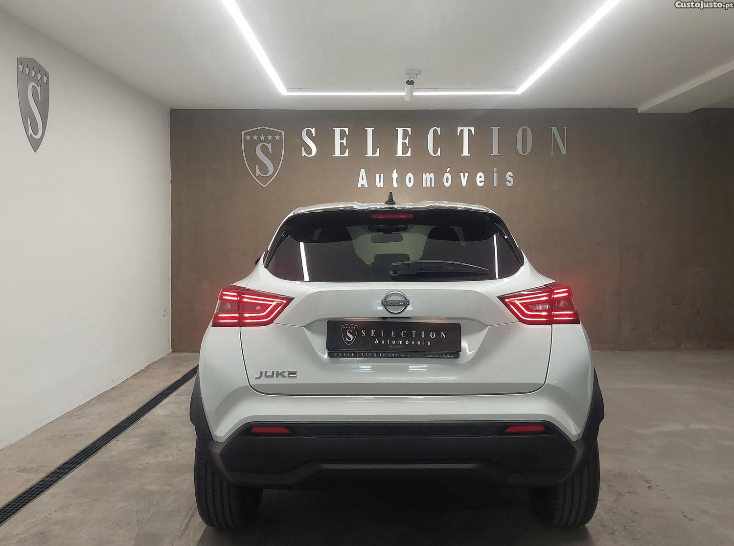 Nissan Juke 1.0 DIG-T N-CONNECTA — fotografia 4