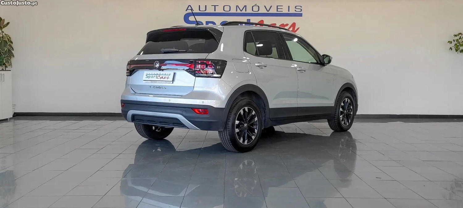 VW T-Cross 1.0 TSI Urban — photo 2