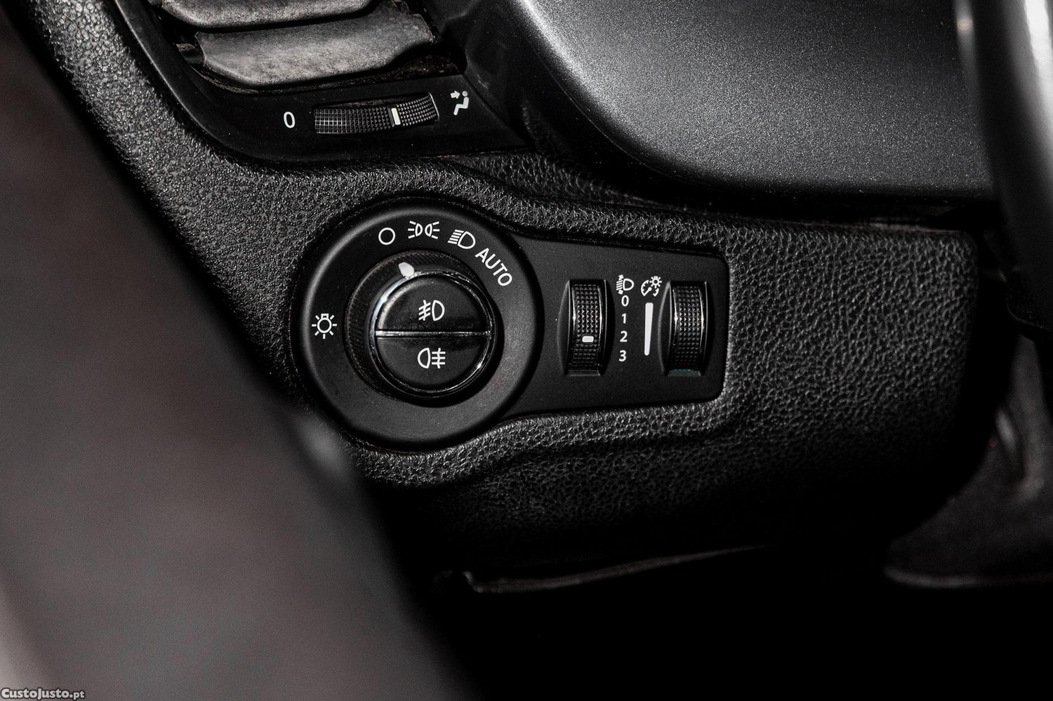 Fiat 500X 1.3 MJ City Cross — fotografia 3