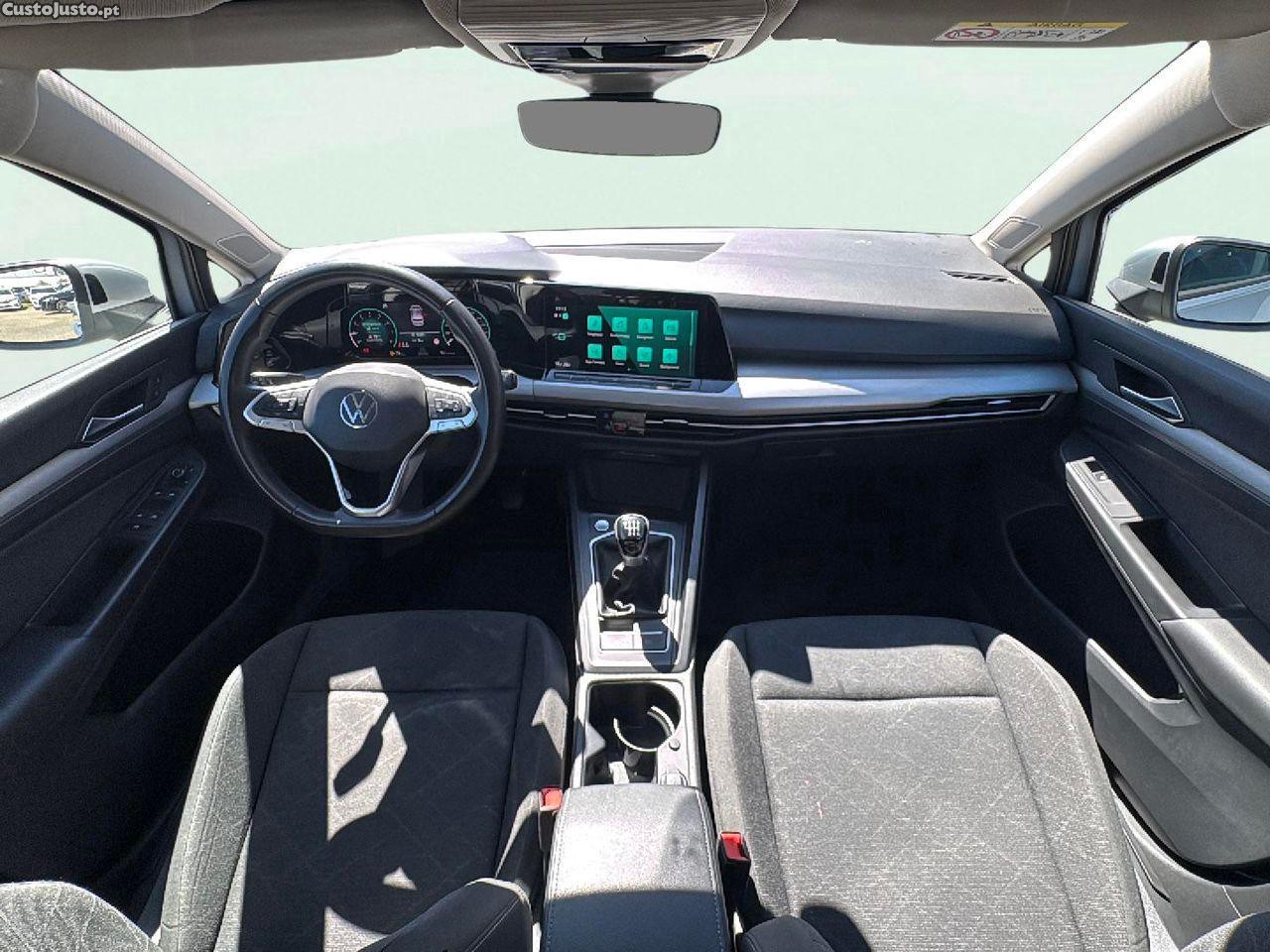 Volkswagen Golf 1.0 TSI Life — fotografia 4