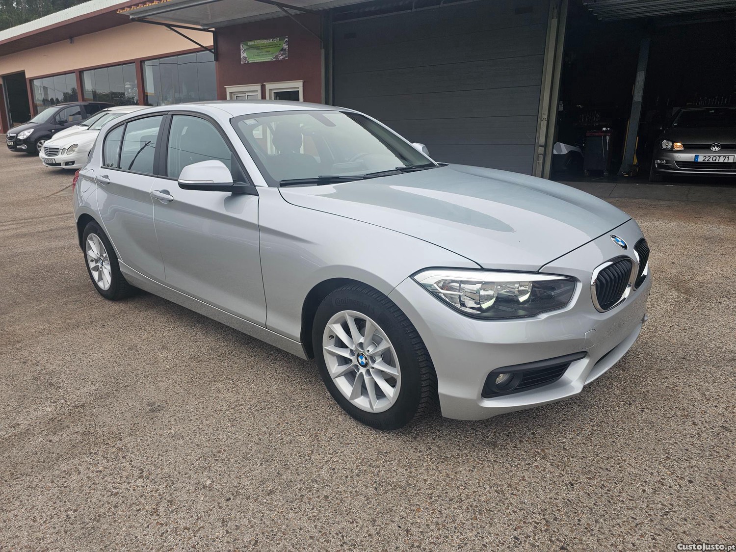 BMW 116 D — fotografia 10
