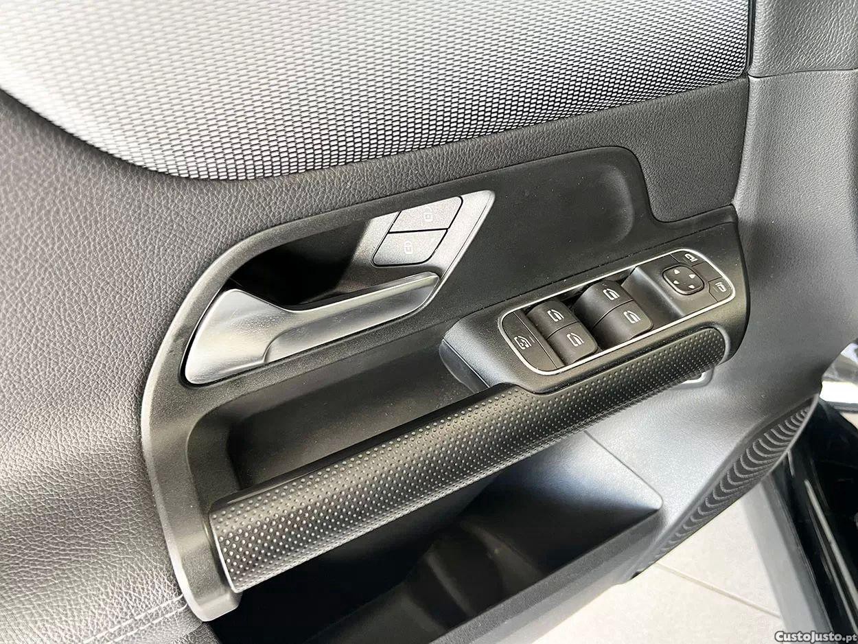 Mercedes-Benz GLA 250 E — fotografia 7