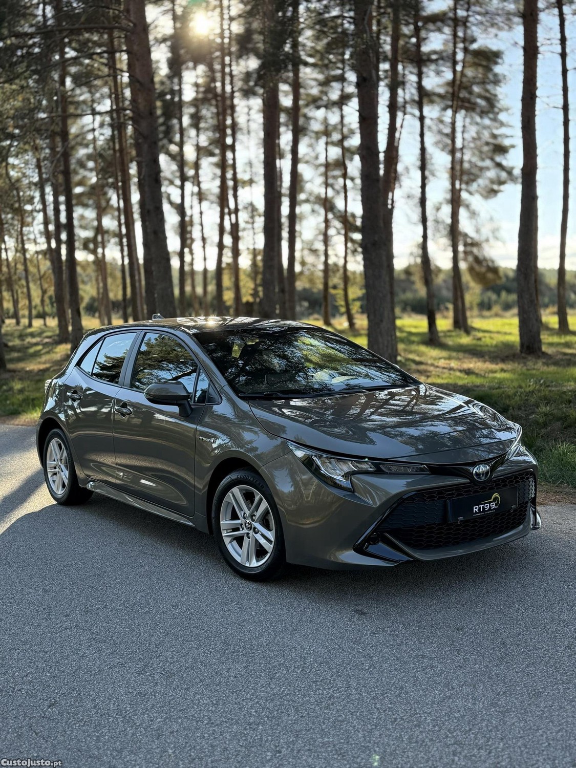 Toyota Corolla 1.8 HYBRID | COMFORT | IVA DEDUTIVEL - 20 — photo 4