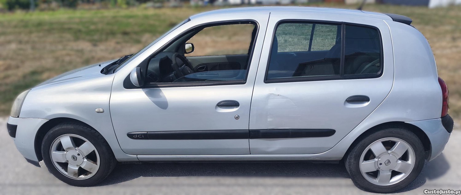Renault Clio 1.5DCI 5Lugares — fotografia 5