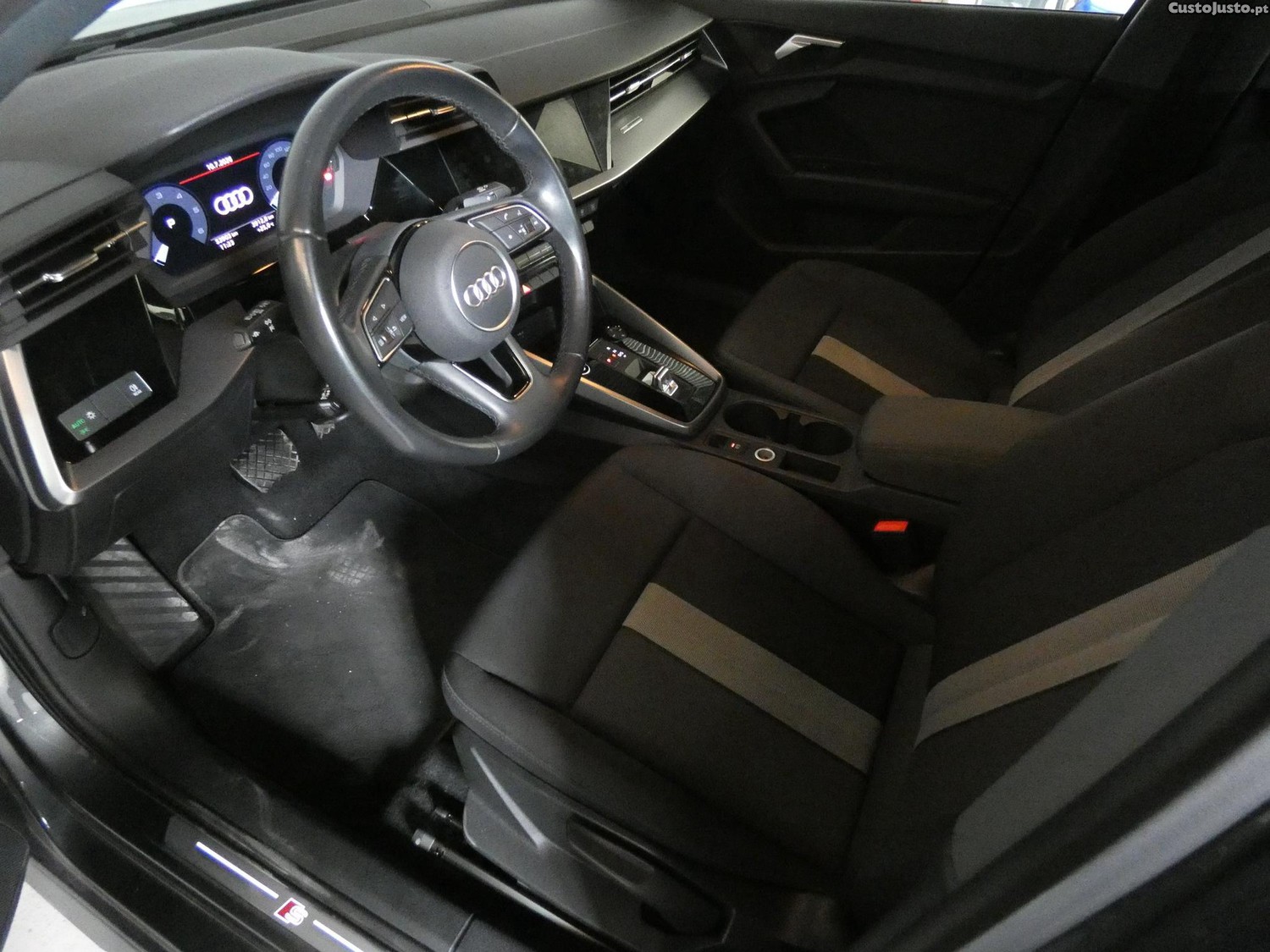 Audi A3 Limousine 30 TDI S line S tronic — fotografia 11