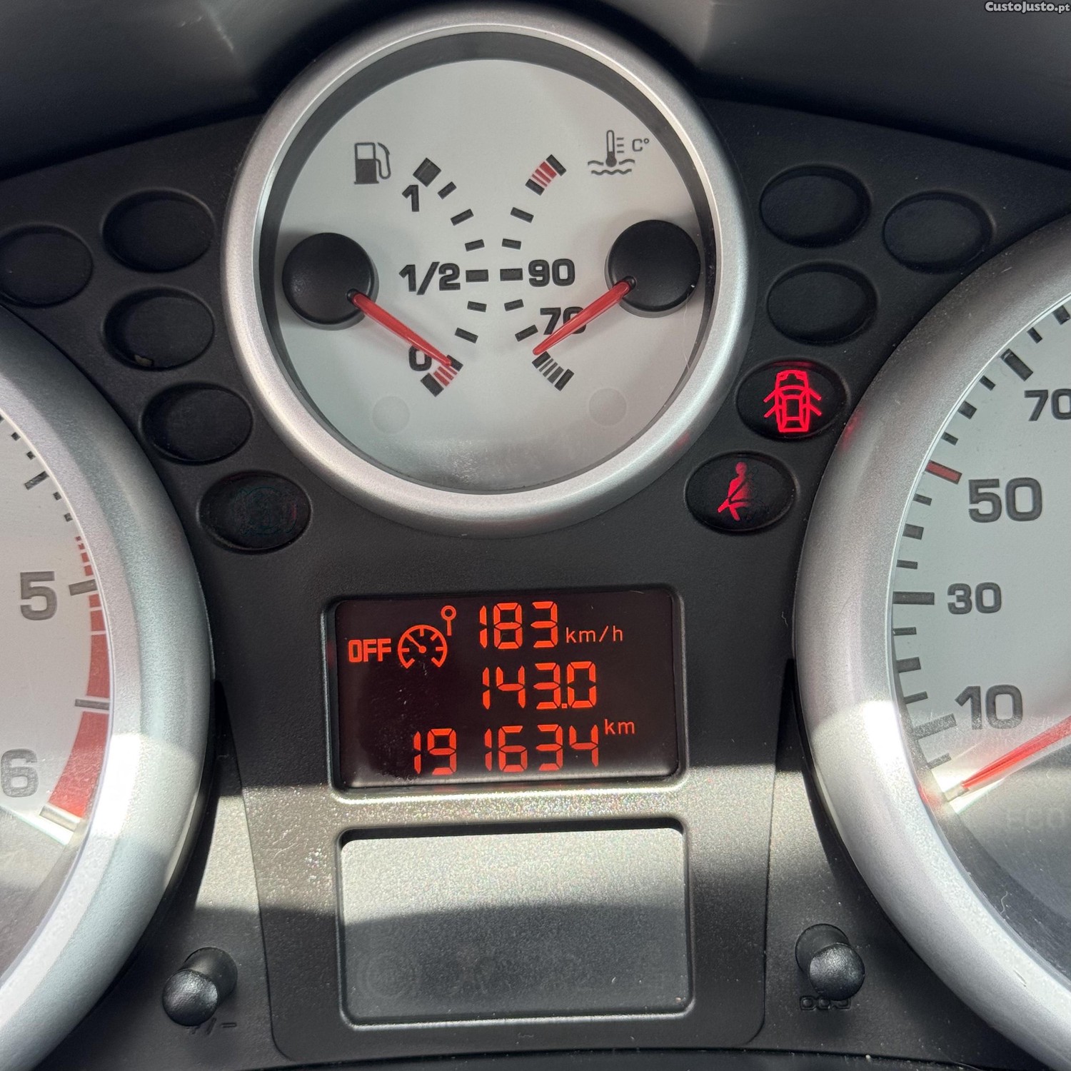 Peugeot 207 HDi — fotografia 3