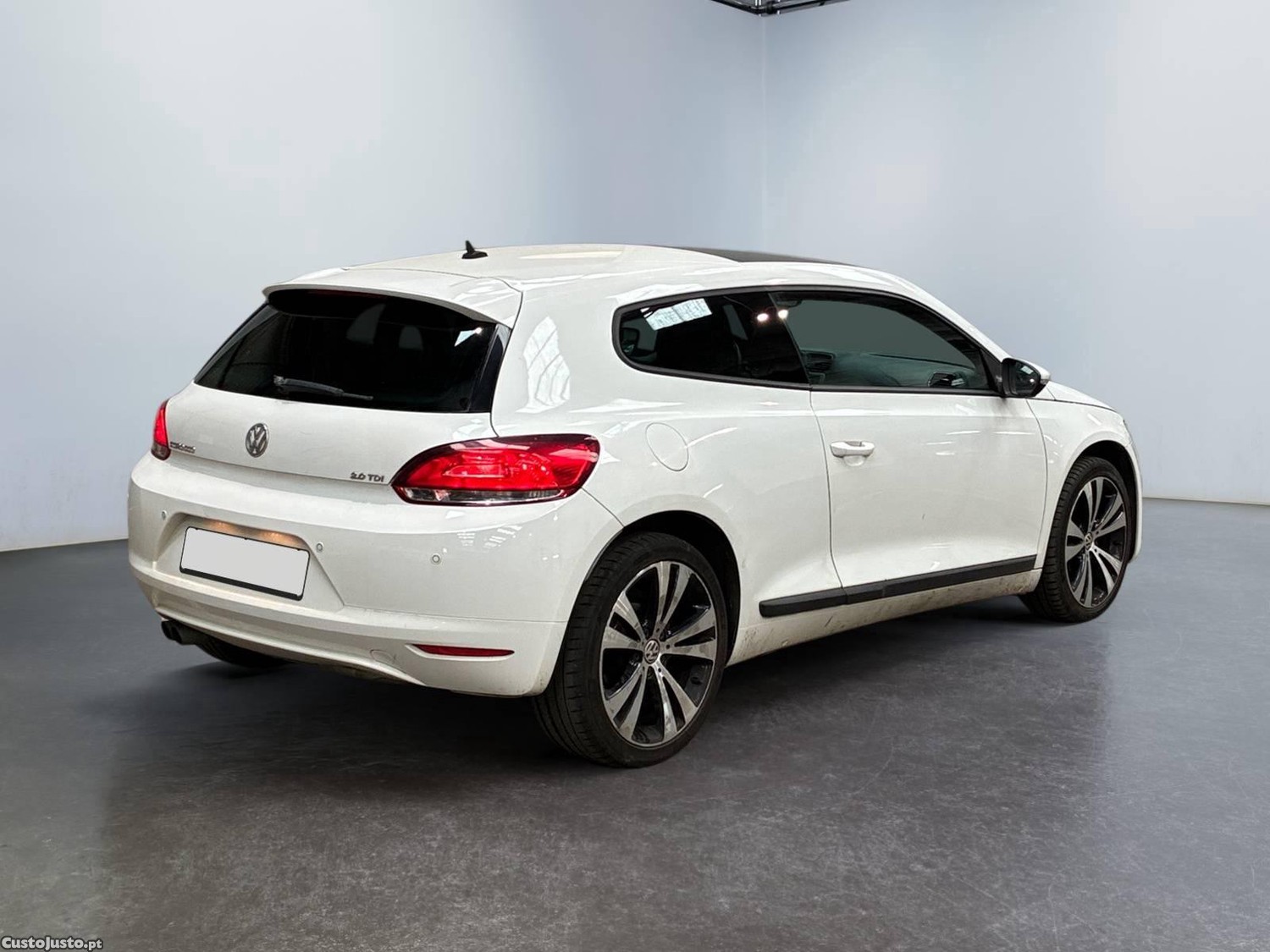 VW Scirocco 2.0 TDi Sportline - 13 — photo 3