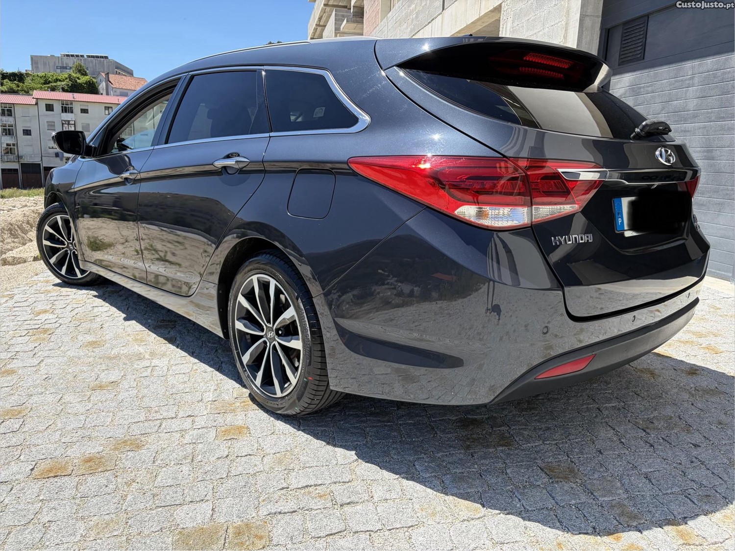 Hyundai i40 SW Blue Comfort - 16 — photo 4