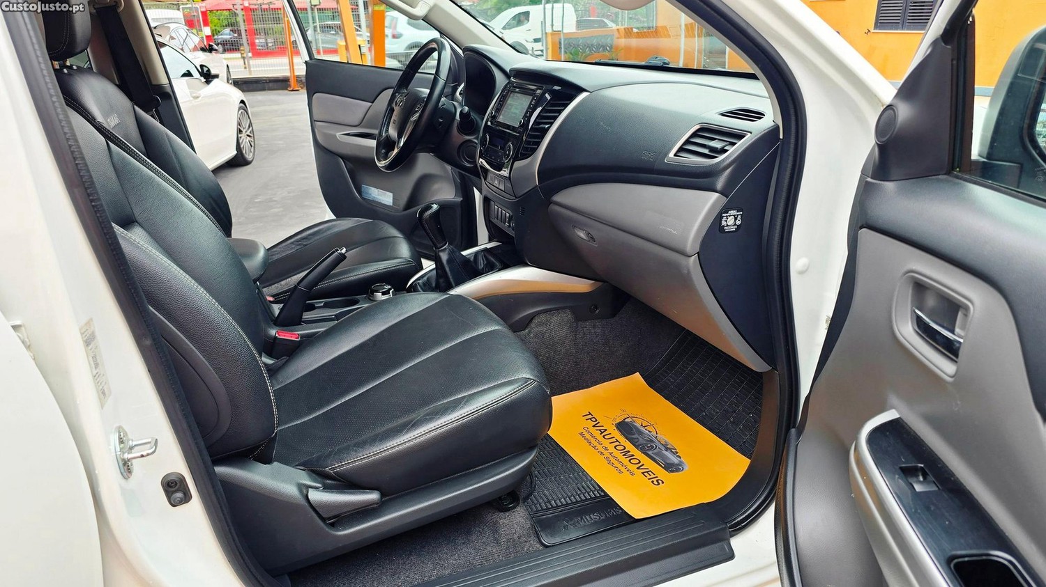 Mitsubishi L200 2.4 DI-D CD Intense Sportbox Strakar 4WD — fotografia 23