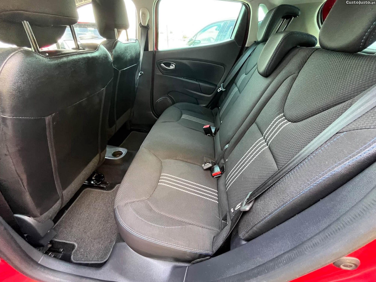Renault Clio GT LINE — fotografia 5