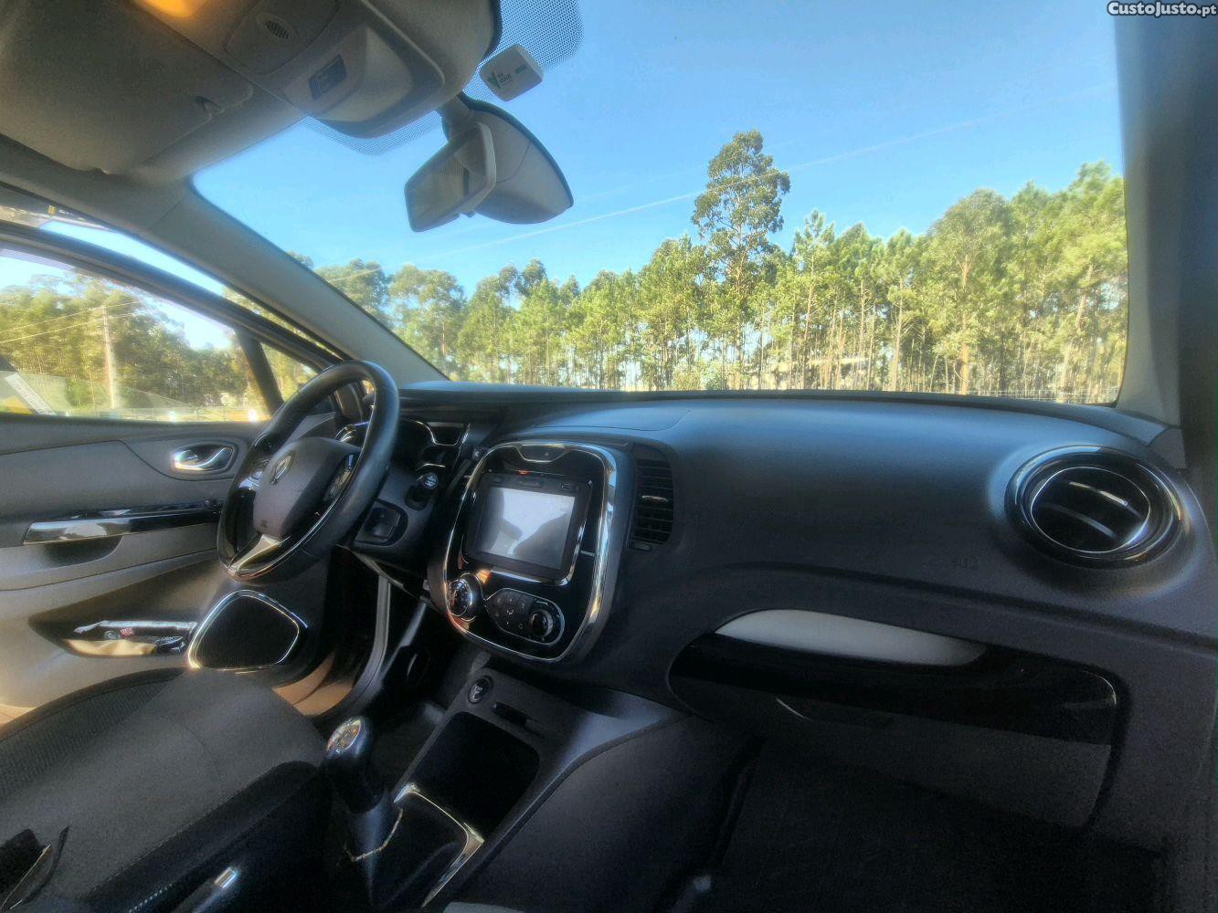 Renault Captur sport - 13 — photo 3