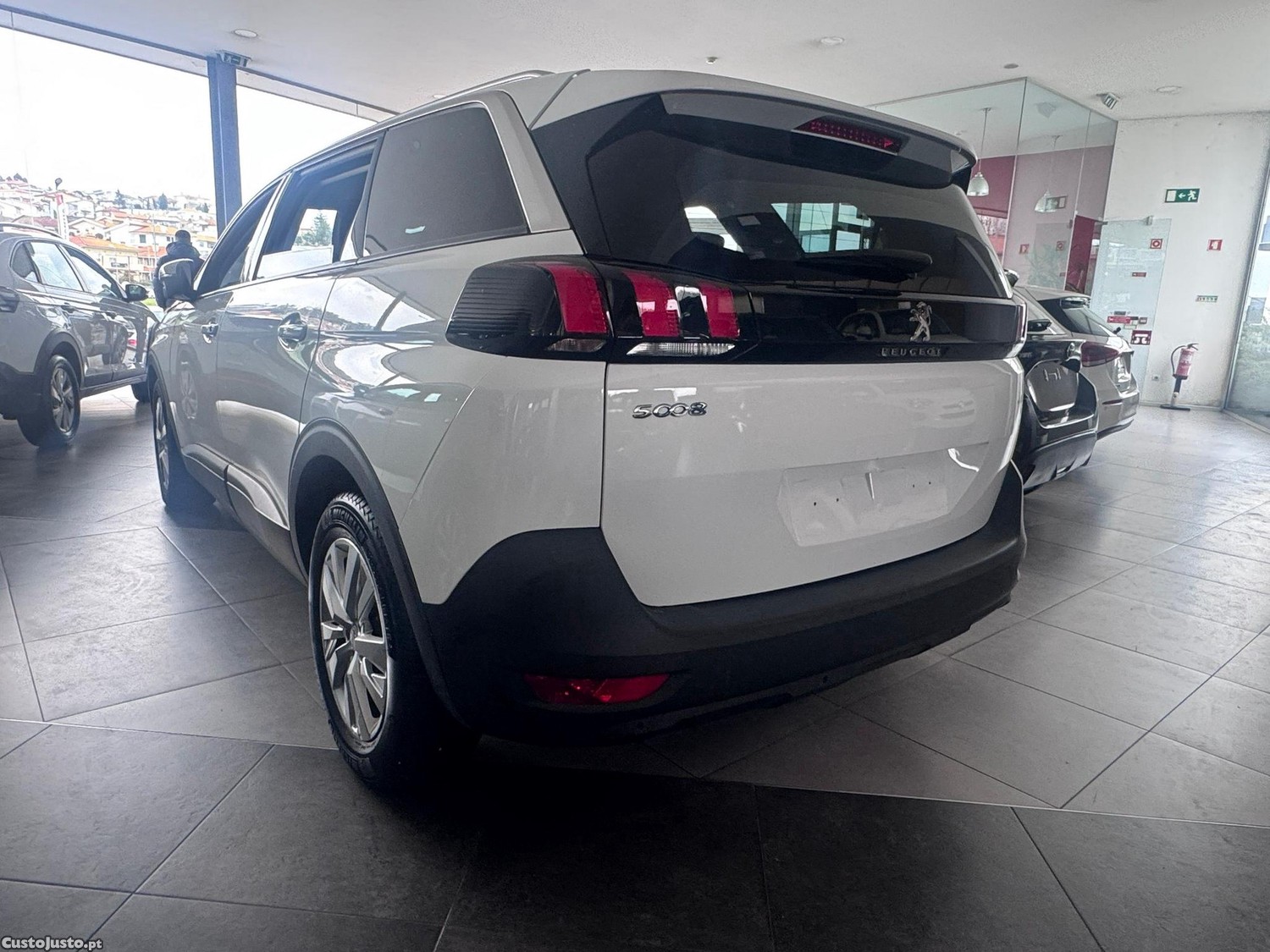 Peugeot 5008 1.2 PureTech Active — fotografia 7