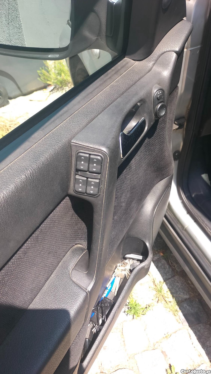 Opel Astra elegance — fotografia 9