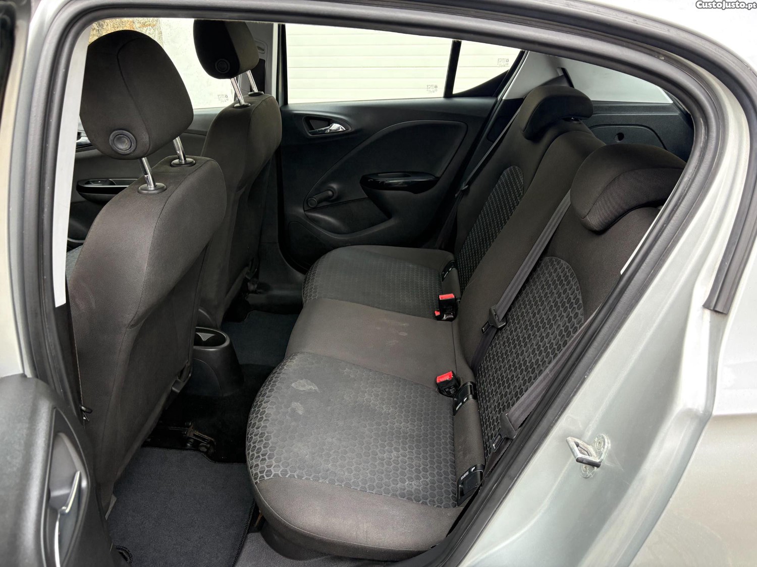 Opel Corsa CDTi 95cv Business Edition - Nacional — fotografia 6